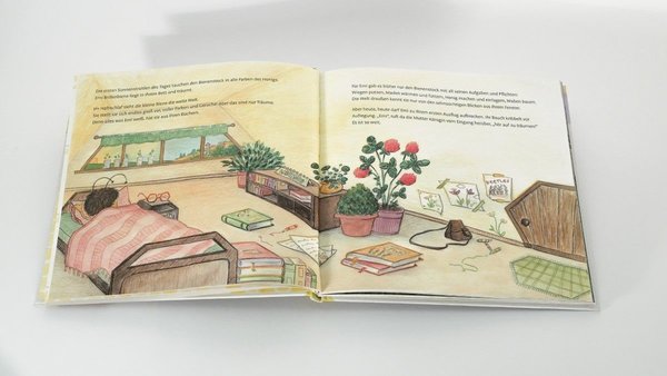 Kinderbuch Emi Brillenbiene